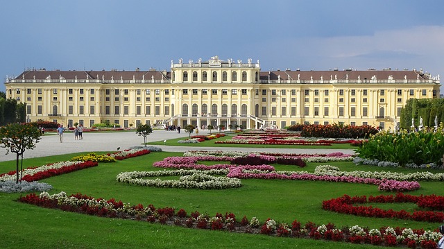 Obiective turistice Viena Palatul Schonbrunn