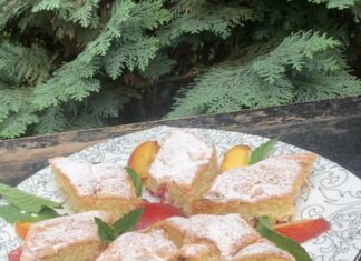 Prajitură cu vișine – deliciu cu fructe!