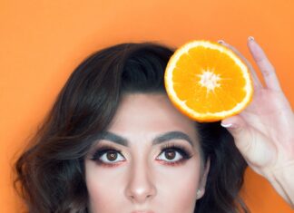 11 motive pentru folosirea serului cu vitamina C în rutina zilnică de îngrijire a tenului